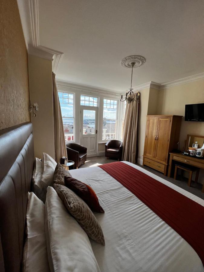 Queenswood Hotel ウェストン・スパー・メア エクステリア 写真